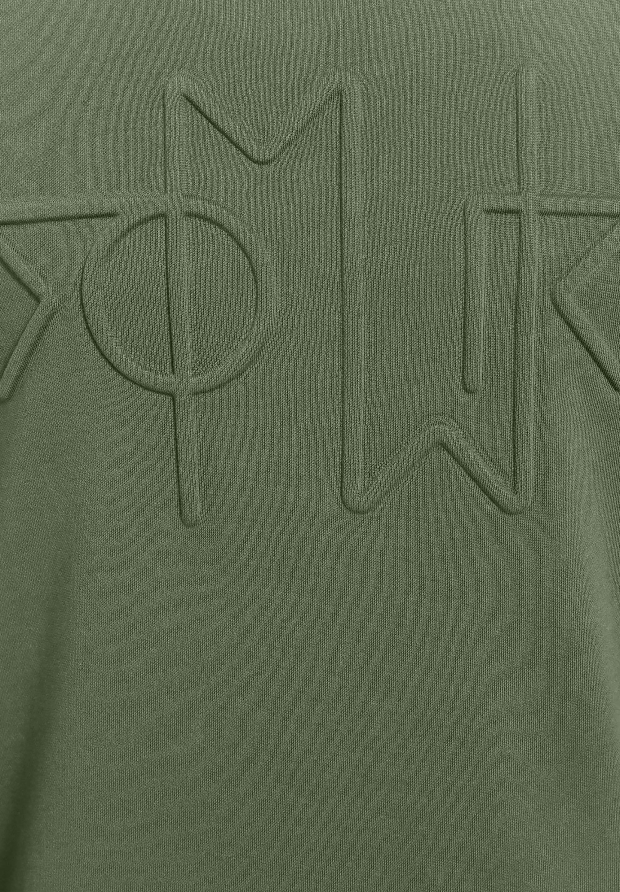 FRESH SWEATER