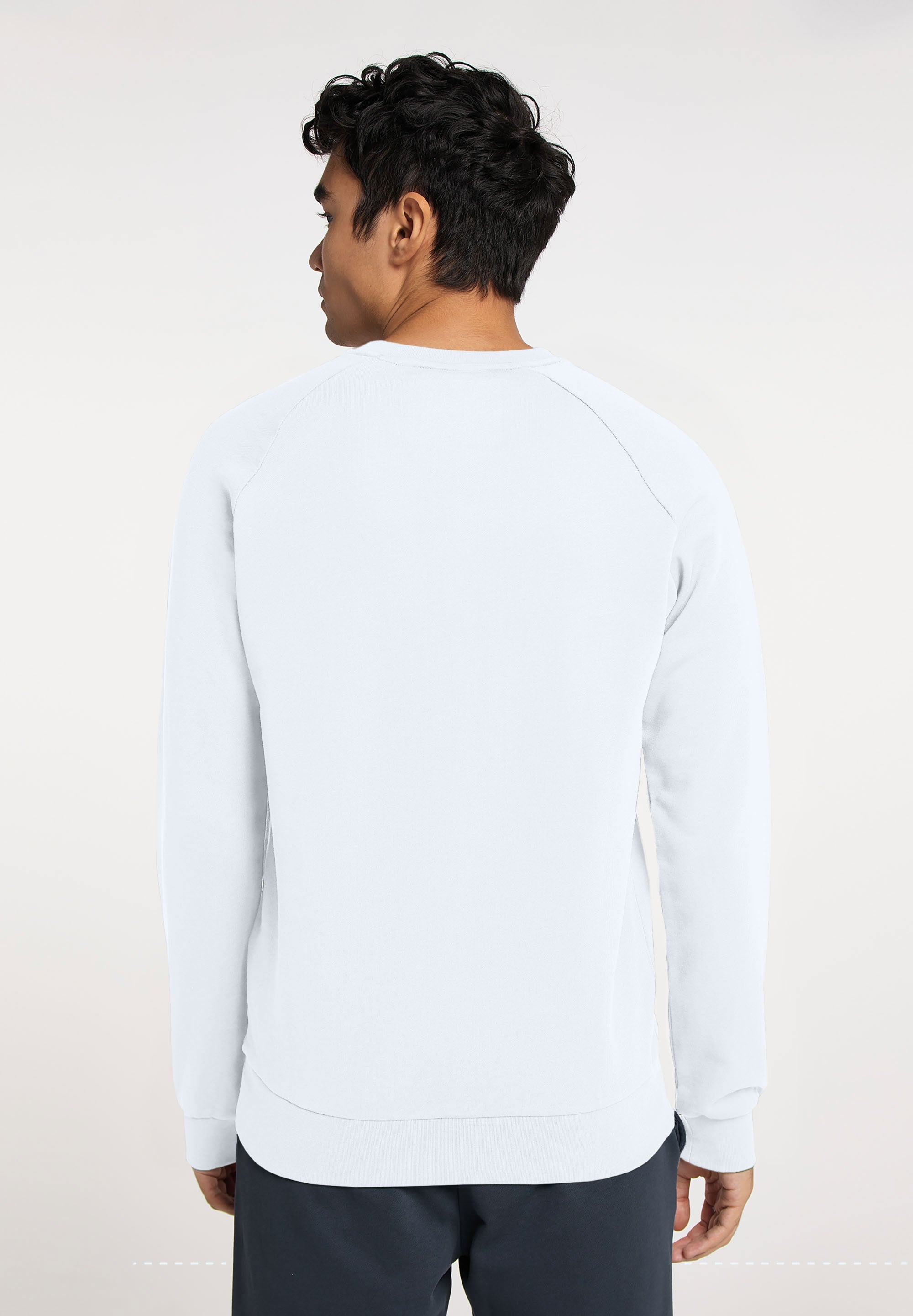 FRESH SWEATER