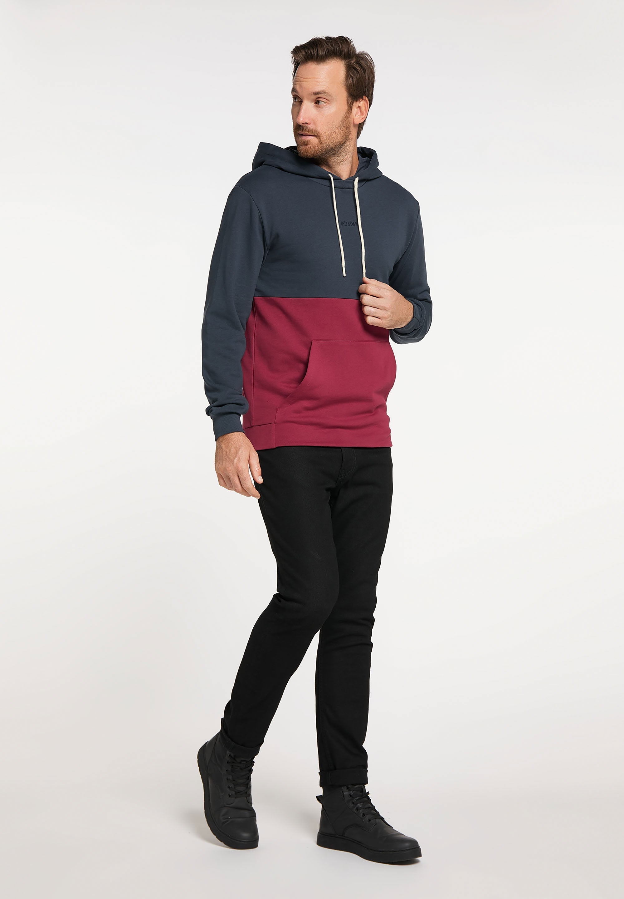 SOMWR HOODIE